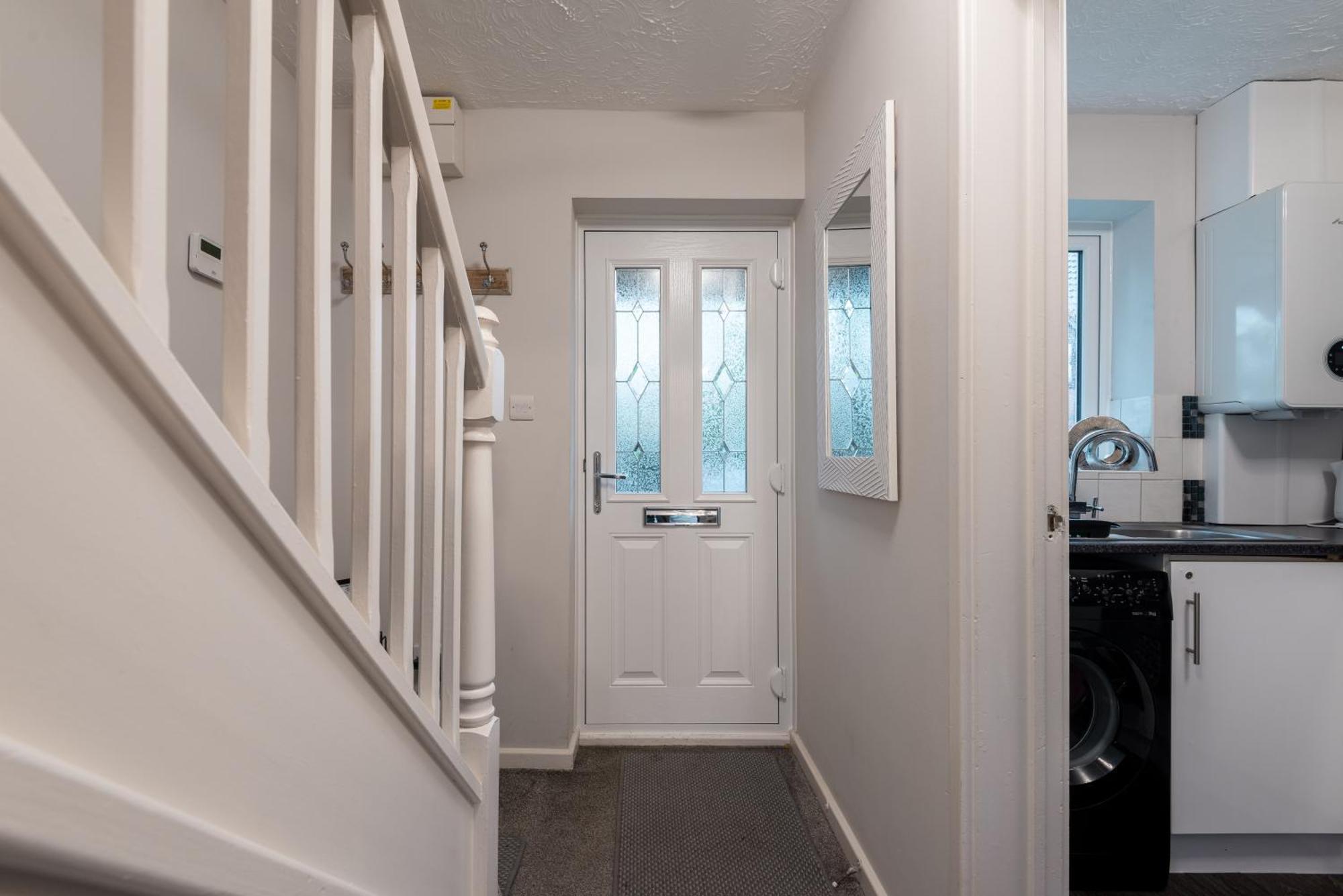 Worcester Fabulous Cherry Tree Mews Self Check In Dogs Welcome By Prior Arrangement , 2 Double Bedrooms ,Super Fast Wi-Fi, With Free Off Road Parking For 2 Vehicles Near Royal Hospital And Woodland Walks Εξωτερικό φωτογραφία