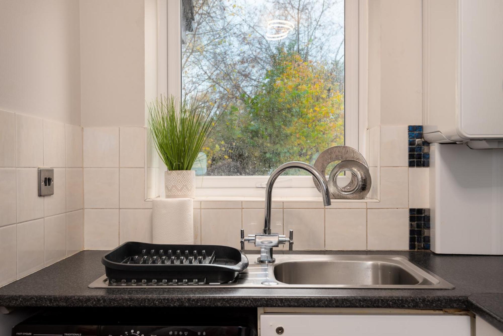 Worcester Fabulous Cherry Tree Mews Self Check In Dogs Welcome By Prior Arrangement , 2 Double Bedrooms ,Super Fast Wi-Fi, With Free Off Road Parking For 2 Vehicles Near Royal Hospital And Woodland Walks Εξωτερικό φωτογραφία