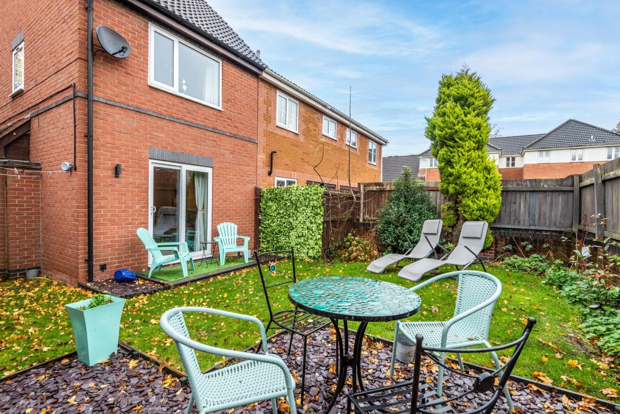 Worcester Fabulous Cherry Tree Mews Self Check In Dogs Welcome By Prior Arrangement , 2 Double Bedrooms ,Super Fast Wi-Fi, With Free Off Road Parking For 2 Vehicles Near Royal Hospital And Woodland Walks Εξωτερικό φωτογραφία