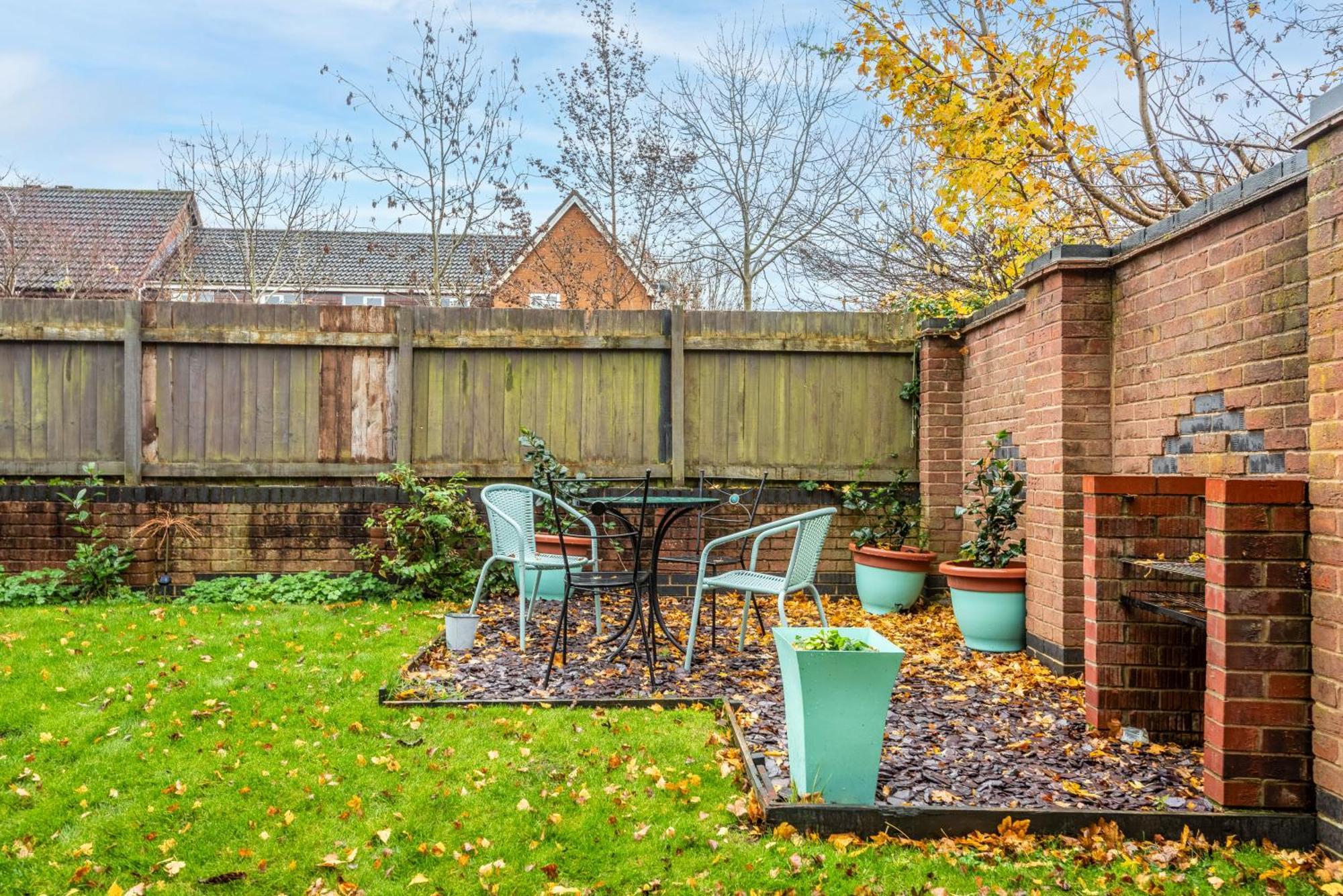 Worcester Fabulous Cherry Tree Mews Self Check In Dogs Welcome By Prior Arrangement , 2 Double Bedrooms ,Super Fast Wi-Fi, With Free Off Road Parking For 2 Vehicles Near Royal Hospital And Woodland Walks Εξωτερικό φωτογραφία