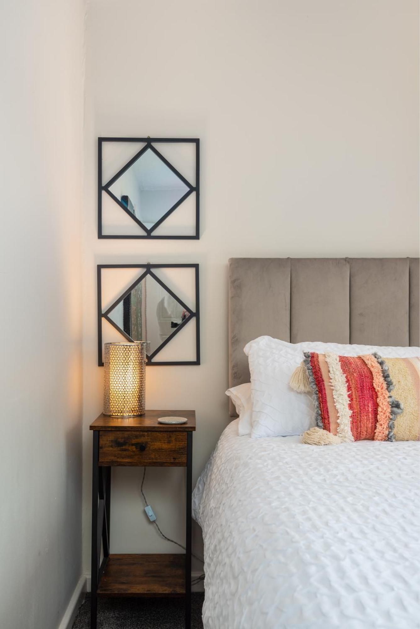 Worcester Fabulous Cherry Tree Mews Self Check In Dogs Welcome By Prior Arrangement , 2 Double Bedrooms ,Super Fast Wi-Fi, With Free Off Road Parking For 2 Vehicles Near Royal Hospital And Woodland Walks Εξωτερικό φωτογραφία